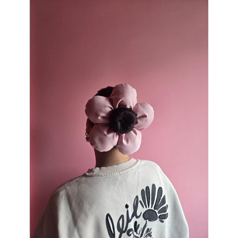 Giant Blooming Daisy (Babypink) — Sizin İçin Tokalar - El Yapımı Aksesuar | Rosano Studio